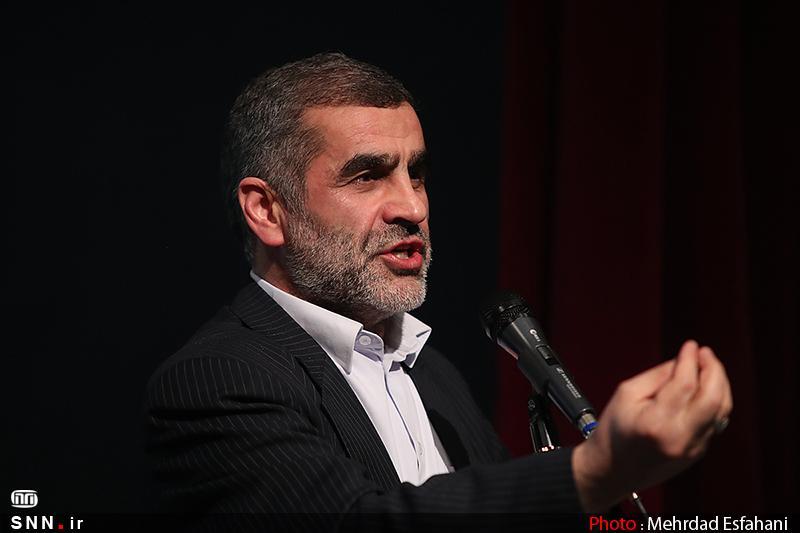 نیکزاد: جبهه ائتلاف می بایست خواسته های مردم را جدی تر مطالبه نیکزاد: جبهه ائتلاف می بایست خواسته های مردم را جدی تر مطالبه کند، انقلابی گری و طهارت اقتصادی مهم ترین شاخص برای نمایندگی مجلس است